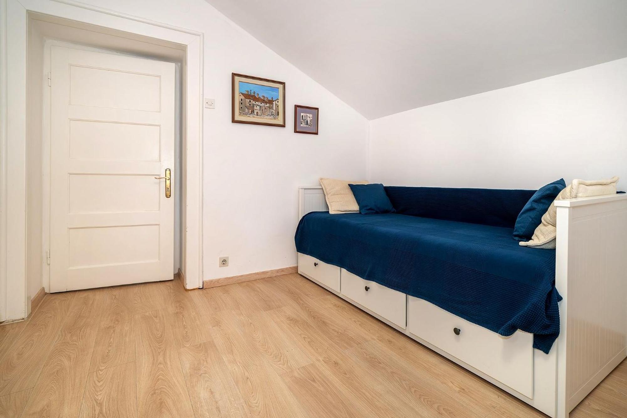 Studio Apartments Cavrak With Terrace Baska  Exterior photo